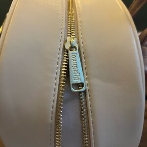 Cream Cosmetic Bag with Gold Zipper and Smooth Finish